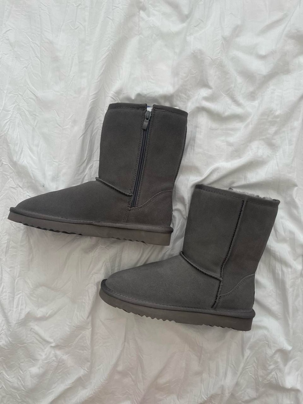 gray waratah ugh mid zip up boots